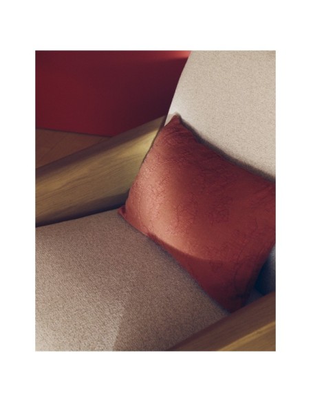 Butaca Amsen beige de contrachapado de roble y patas de acero inoxidable cepillado FSC 100% - Kave Home