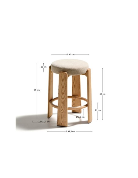 Taburete Granite de chenilla beige y madera maciza de fresno con acabado tono natural FSC 100% 65 cm - Kave Home