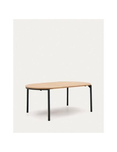 Mesa extensible redonda Montuiri chapa de roble y patas de acero acabado negro Ø 120 (200) cm - Kave Home