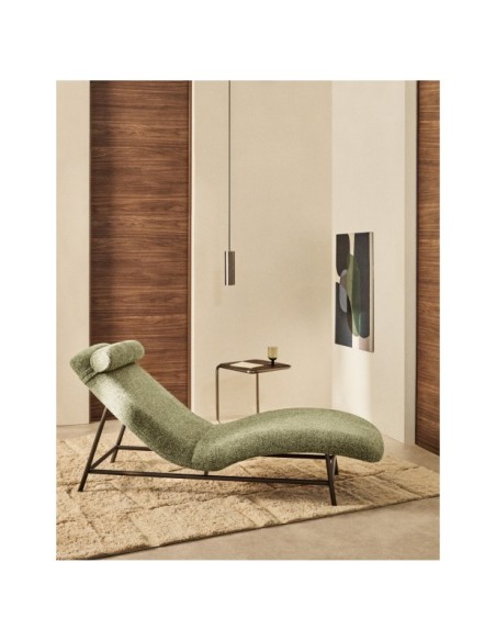 Diván Osla de chenilla verde y patas de acero inoxidable cepillado grafito 174 cm - Kave Home