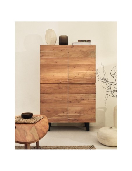 Aparador alto Uxue 4 puertas de madera maciza de acacia con acabado blanqueado y acero negro 100 x 155 cm - Kave Home