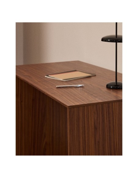 Mesa de trabajo Litto de chapa de nogal FSC Mix Credit 140 x 60 cm - Kave Home