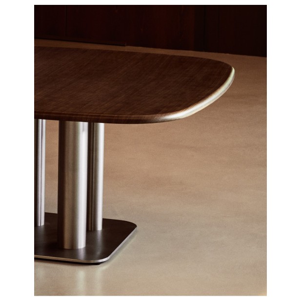 Mesa Melvar de chapa de nogal y patas...