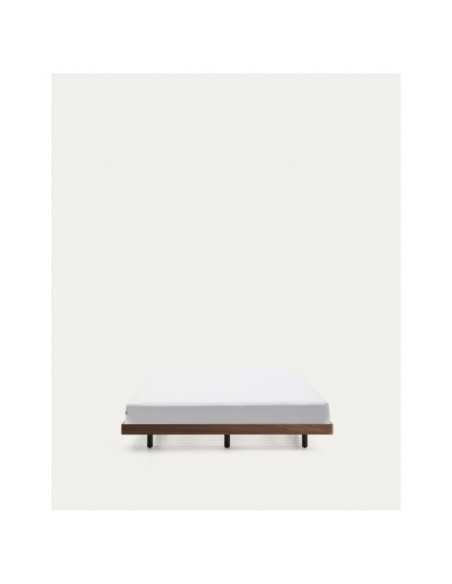 Base Norlen de chapa de nogal con acabado oscuro para colchón de 180 x 200 cm FSC Mix Credit - Kave Home