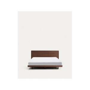 Cama Norlen de chapa de nogal con acabado oscuro y luz...