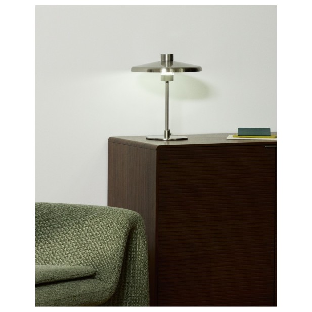 Lámpara de mesa Nuvira de acero...