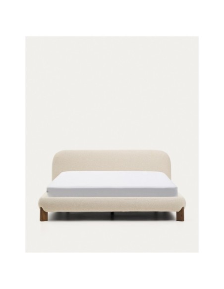 Cama desenfundable Odina bouclé crudo, patas madera maciza de fresno acabado nogal para colchón 180x200 cm - Kave Home