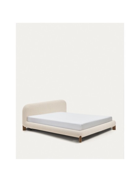 Cama desenfundable Odina bouclé crudo, patas madera maciza de fresno acabado nogal para colchón 180x200 cm - Kave Home