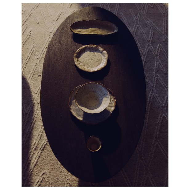 Mesa de centro Ovak de madera maciza...