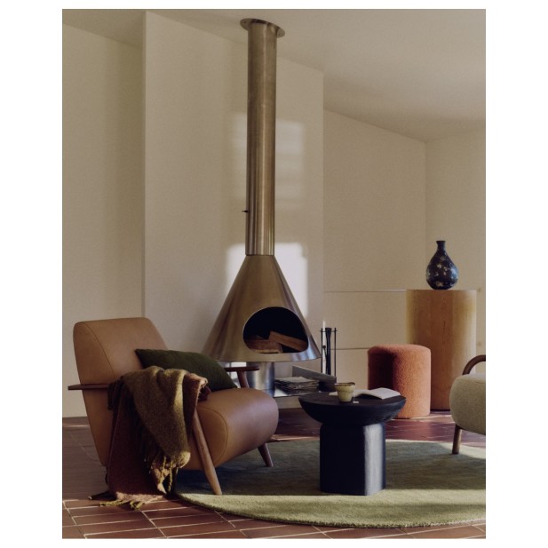 Mesa auxiliar Ovak de madera maciza...