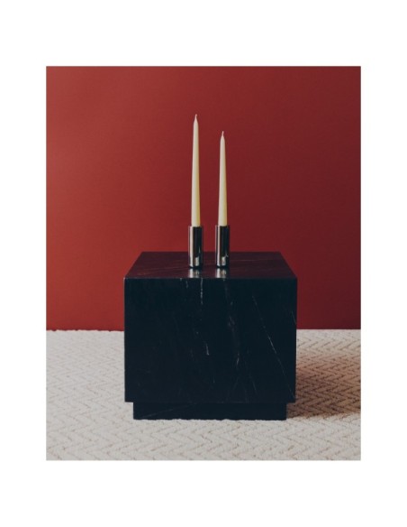 Mesa auxiliar Sorein de mármol negro 40 x 40 cm - Kave Home