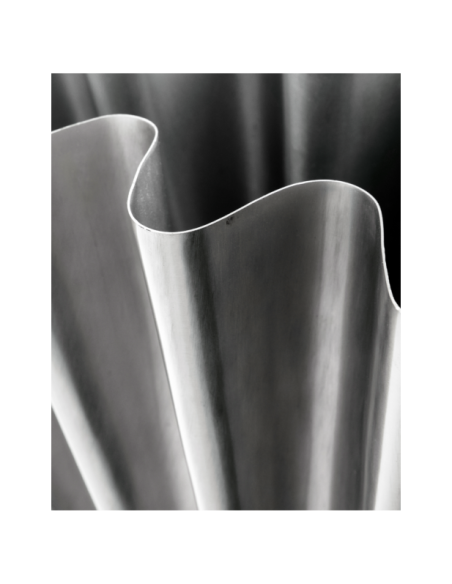 Jarrón FLOOD, Acabado Plateado Cepillado - House Doctor