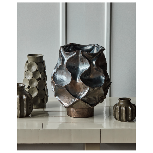 Jarrón WAVES, Metálico Antiguo -...