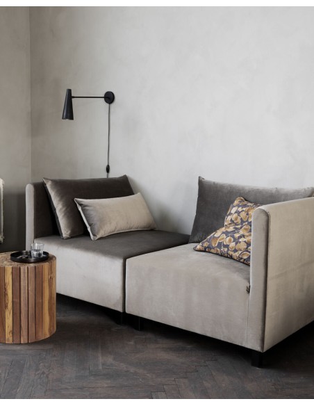 Aplique PRECISE 47 cm Largo, Negro Mate - House Doctor