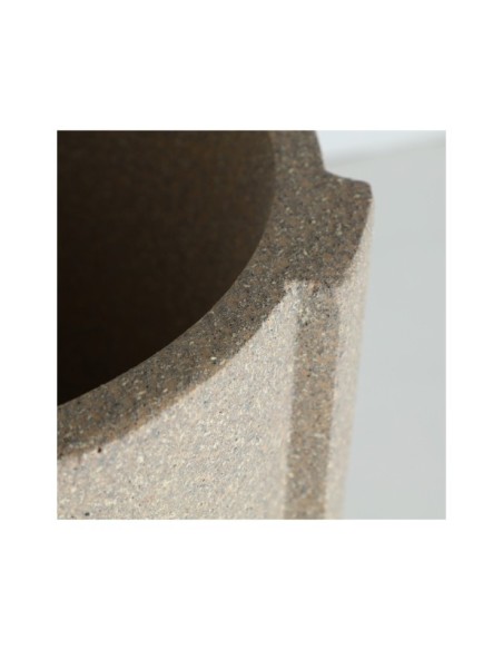 Macetero LUNOR, Poliresina / Marrón - Kodu Home Design