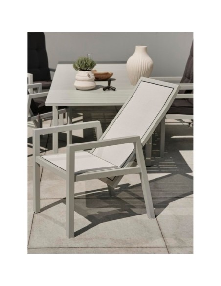 Silla Reclinable Exterior NEWFORT, Aluminio / Textilene / Gris Claro - Brafab