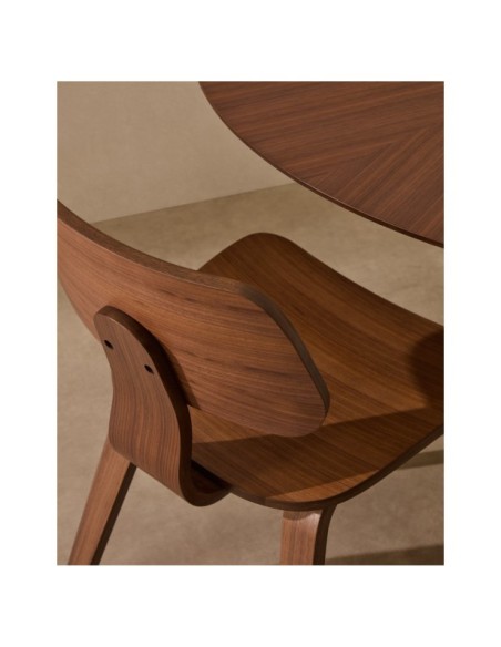 Silla Gena de chapa de nogal y madera de caucho - Kave Home