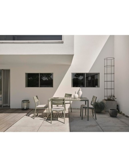 Mesa Exterior BIGBY 144x76 cm de Comedor, Aluminio / Verde Empolvado - Brafab