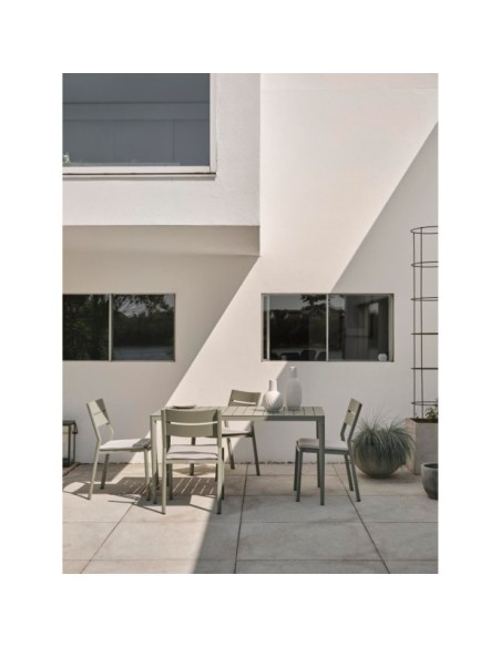 Mesa Exterior BIGBY 144x76 cm de Comedor, Aluminio / Verde Empolvado - Brafab