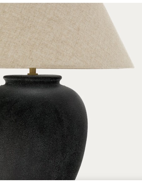 Lámpara de mesa Mercadal de cerámica con acabado negro - Kave Home