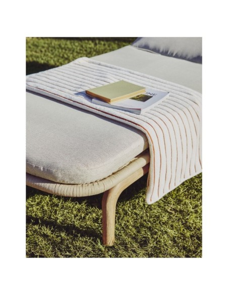 Tumbona Alipa de madera maciza de acacia y cuerda crudo FSC 100% - Kave Home