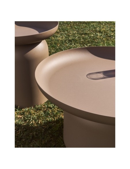 Mesa de centro Arcola de aluminio topo Ø70 cm - Kave Home