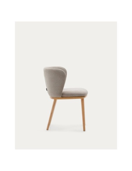 Silla Ciselia chenilla marrón y madera maciza de fresno acabado tono natural FSC Mix Credit - Kave Home