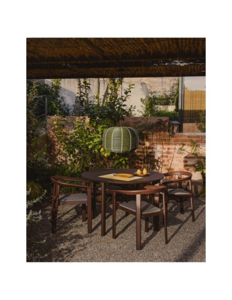 Silla apilable de exterior Erice de aluminio y cuerda marrón - Kave Home