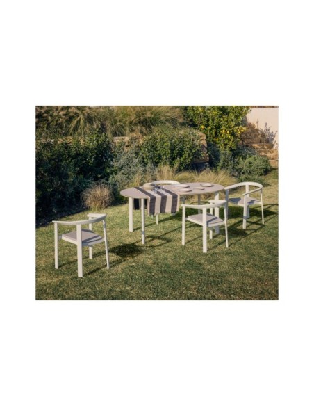 Mesa ovalada Erice de aluminio y vidrio templado crudo 180 x 90 cm - Kave Home