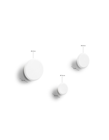 Set Nadua de 3 colgadores de madera maciza de haya con acabado blanco - Kave Home