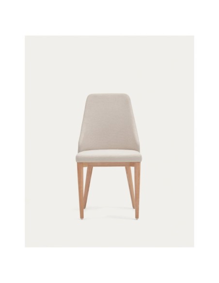 Silla Rosie de chenilla beige y patas de madera maciza de fresno con acabado natural - Kave Home