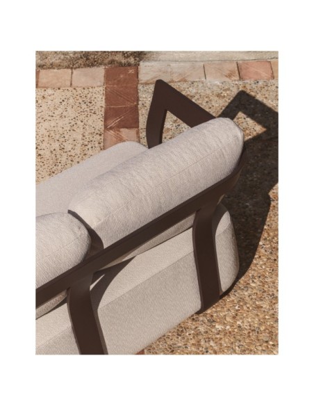 Sofá Tamaris 3 plazas de aluminio marrón 217 cm - Kave Home
