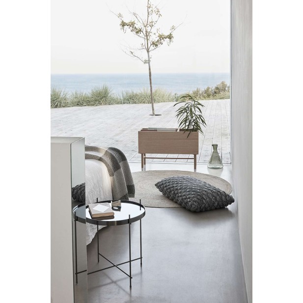 Macetero con Patas OXELÖSUN, Roble Natural - Hübsch. Vackart