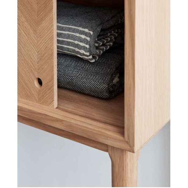 Consola HERRINGBONE 90x35 cm, Roble Natural - Hübsch. Vackart Consola HERRINGBONE 90x35 cm, Roble Natural - Hübsch. Vackart