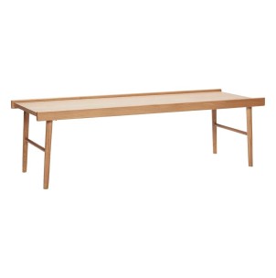 Mesas con estilo nórdico y de diseño en Vackart, tu tienda de diseño más cool. Diseña tu hogar con nuestras mesas exclusivas de diseño escandinavo.
