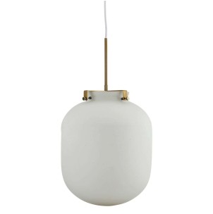 Lámpara de Techo BALL, Blanco - House Doctor. Vackart Ilumina tus espacios con las exclusivas lámparas de diseño nórdico de House Doctor.
