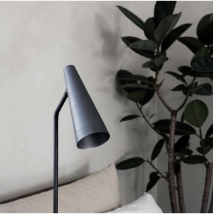 Lámpara de Pie PRECISE, Negro Mate - House Doctor. Vackart 2