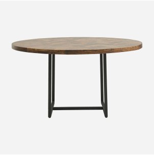 Mesa KANT de Comedor Ø140 cm, Madera Natural / Metal - House Doctor. Las exclusivas mesas de diseño nórdico de House Doctor en Vackart, tu tienda de diseño online.