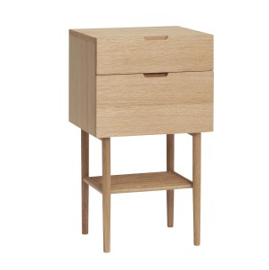Mesita de Noche TERNING, Roble Natural - Hübsch. Las exclusivas mesas de diseño escandinavo de Hübsch en Vackart, tu tienda de diseño online.