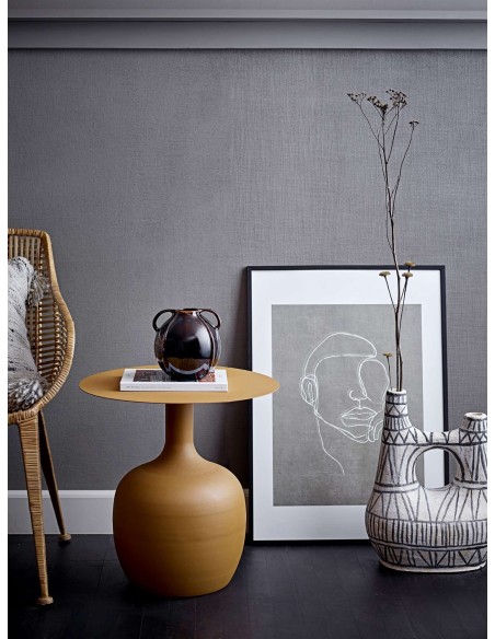 Mesa Auxiliar AYAH Ø46 cm, Metal Mostaza - Bloomingville. Vackart