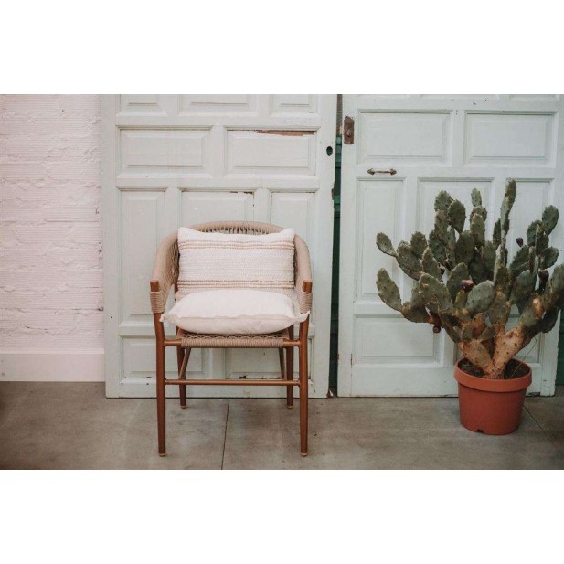 Silla con Brazos VIVIAN, Metal / Cuerda Sintética Natural. Vackart Silla con Brazos VIVIAN, Metal / Cuerda Sintética Natural. Vackart