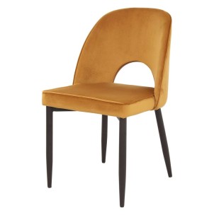 Silla MARRIOT, Metal Negro / Terciopelo Curry - Vackart. Las modernas y exclusivas sillas de diseño nórdico en Vackart, tu tienda de diseño online.