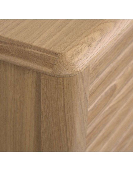 Aparador Lenon 152 x 86 cm de madera maciza y chapa de roble  - Kave Home
