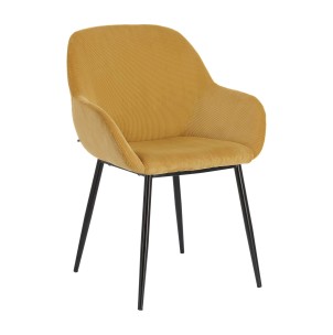 Silla KONNA, Pana Mostaza - Vackart. Las modernas y exclusivas sillas de diseño de Kave Home, en Vackart tu tienda de diseño online.