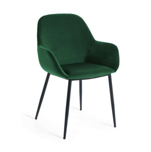 Silla KONNA, Terciopelo Verde - Vackart. Las modernas y exclusivas sillas de diseño de Kave Home, en Vackart tu tienda de diseño online.