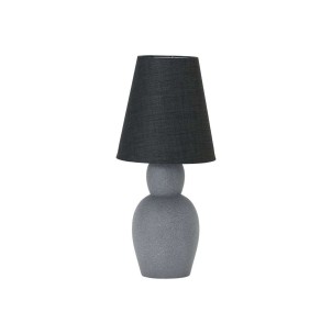 Lámpara de Sobremesa ORGA, Cemento / Textil Gris - House Doctor. Vackart ilumina tus espacios con las exclusivas lámparas de diseño nórdico de House Doctor.