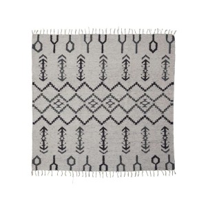 Alfombra ARTE 180x180 cm, Blanco Roto - House Doctor. Las exclusivas alfombras de diseño nórdico de House Doctor en Vackart, tu tienda de diseño online.