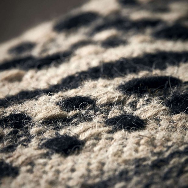 Alfombra CROS 200x90 cm, Arena - House Doctor. Vackart