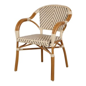 Silla con Brazos ÁNGELES, Ratán Sintético / Metal - Vackart. Las más exclusivas y modernas sillas de diseño nórdico en Vackart, tu tienda diseño online.