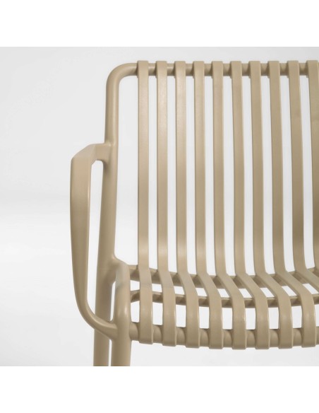 Silla con Brazos ISABELLINI, Plástico Beige - Kave Home. Vackart